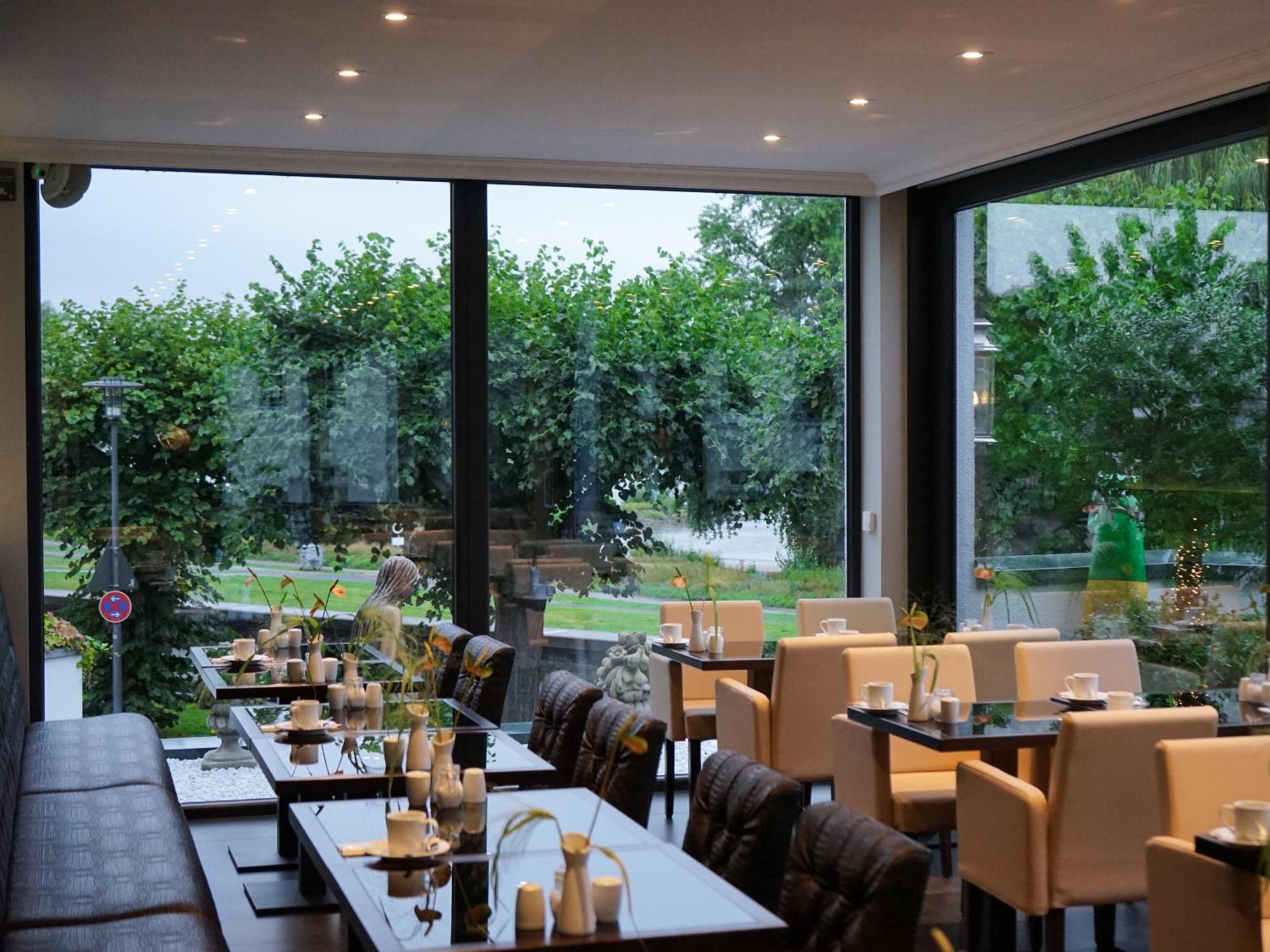 Villahotel Rheinblick Кельн Екстер'єр фото